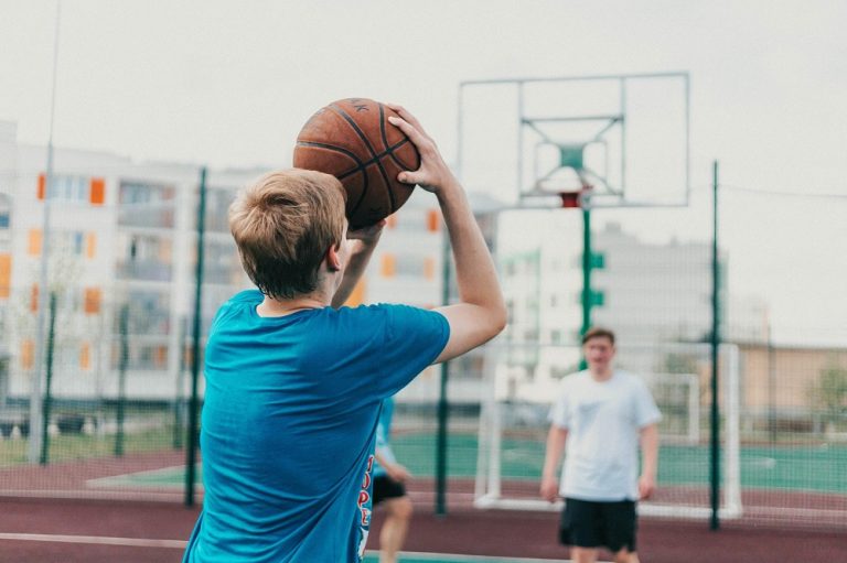 Common Basketball Mistakes and How to Avoid Them